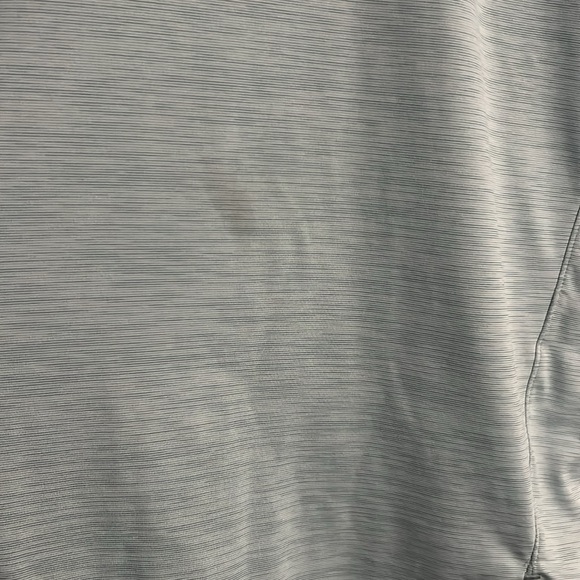 🌺3/$15 Oakley tailored fit polo shirt - Picture 6 of 10